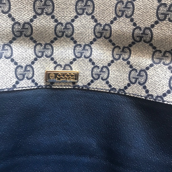 Vintage Gucci briefcase . - Picture 5 of 5